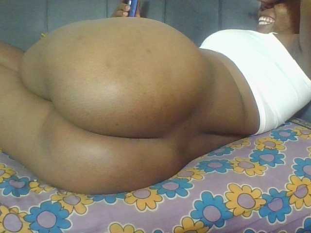 Hornycremmy09