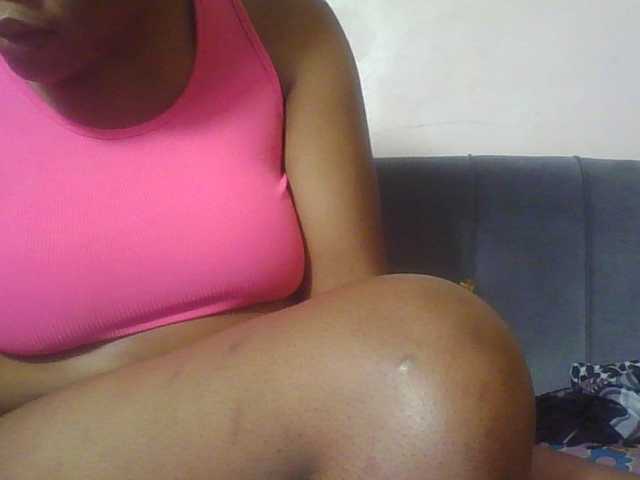 Hornycremmy09