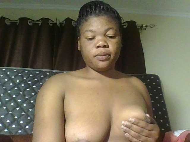 Hornycremmy09