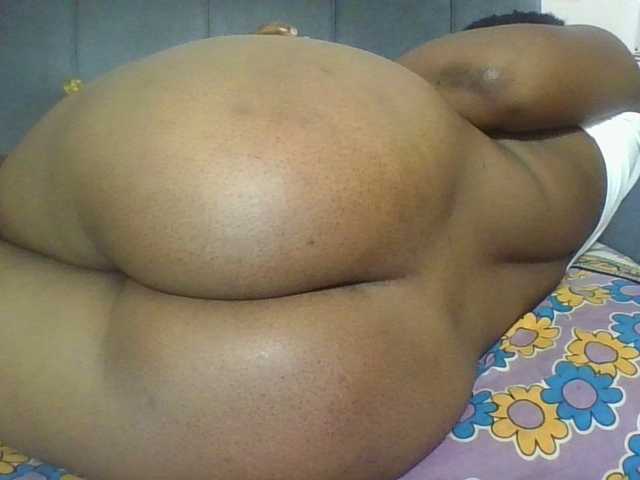 Hornycremmy09