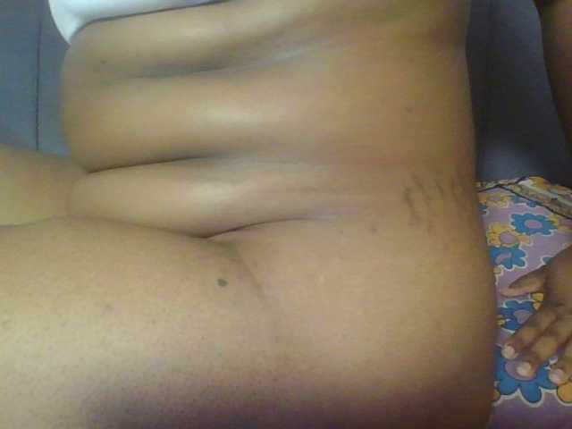 Hornycremmy09