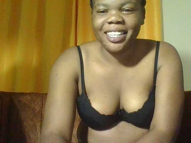 Hornycremmy09