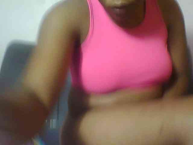 Hornycremmy09