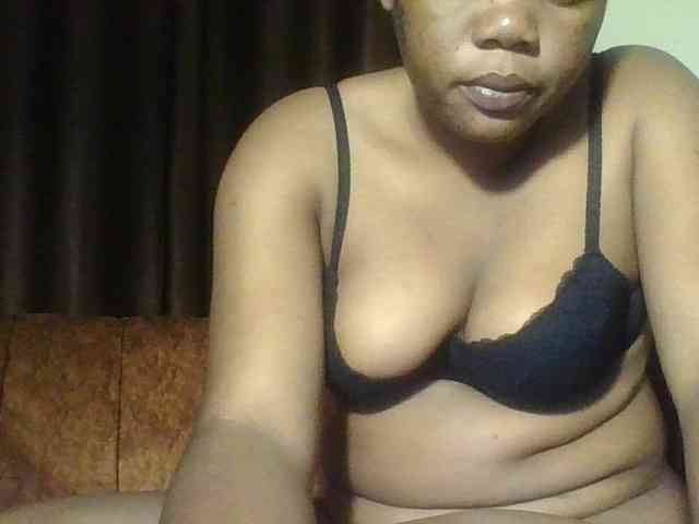 Hornycremmy09
