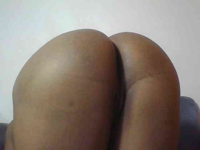 Hornycremmy09