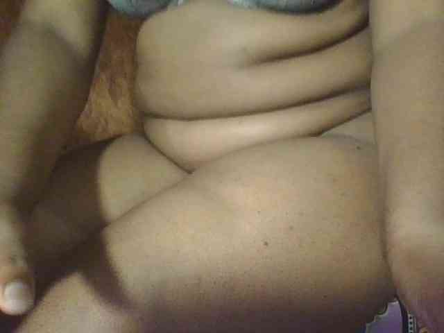 Hornycremmy09