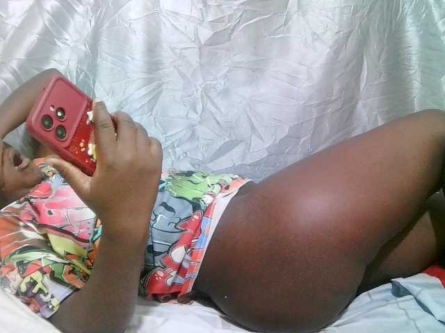 sweet-ass live cam on BongaCams