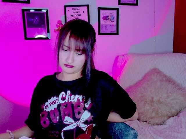 nathaliaramirez777 live webcam show