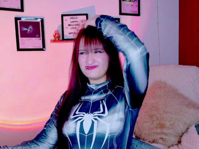 nathaliaramirez777 live webcam show