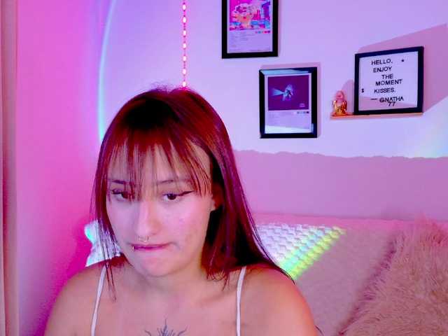 nathaliaramirez777 live cam on BongaCams