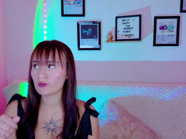 nathaliaramirez777 live cam on BongaCams