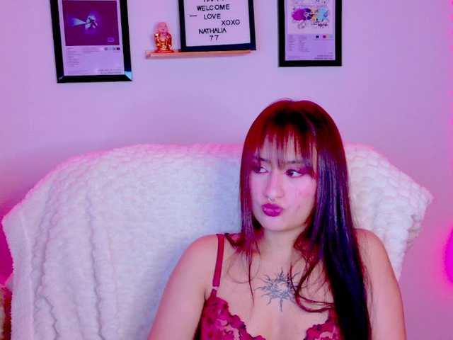 nathaliaramirez777 live cam on BongaCams