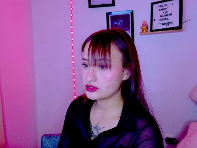 nathaliaramirez777 live cam on BongaCams