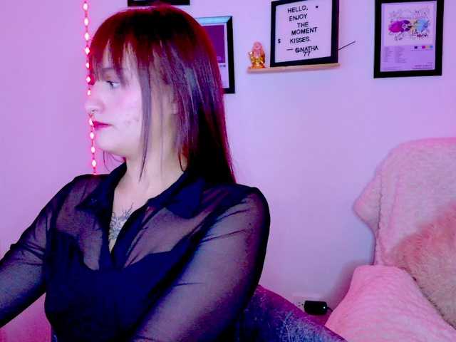 nathaliaramirez777 live cam on BongaCams
