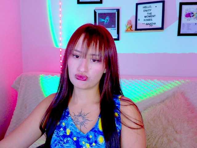 nathaliaramirez777 live cam on BongaCams