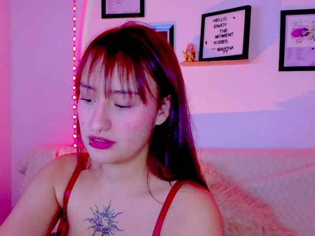 nathaliaramirez777 live cam on BongaCams