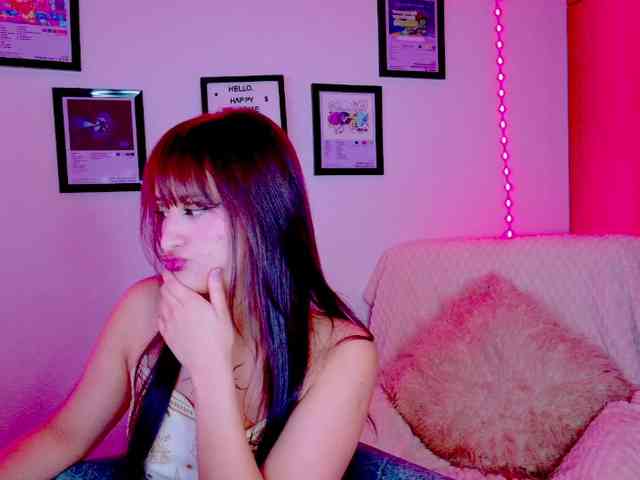 nathaliaramirez7... Live Webcam on BongaCams