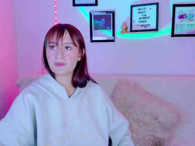 nathaliaramirez777's Sexcam