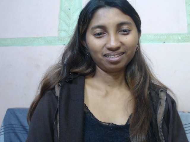 Rjennie live cam on BongaCams