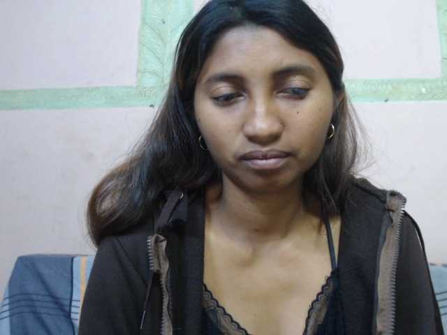 Rjennie live cam on BongaCams