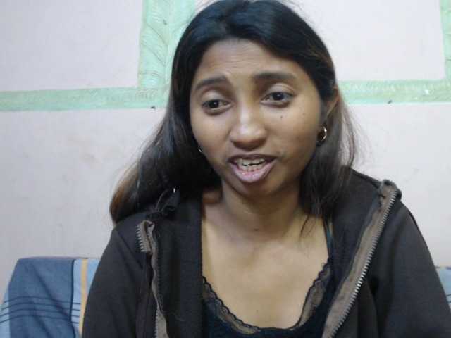Rjennie live cam on BongaCams