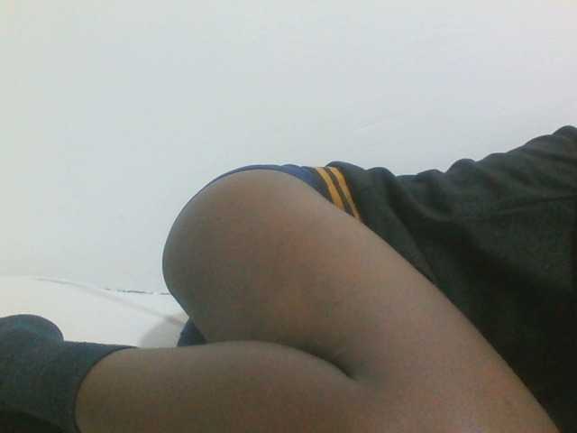 Sweetpie50 live cam on BongaCams