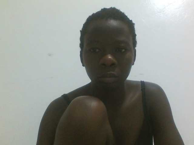 Sweetpie50 live cam on BongaCams