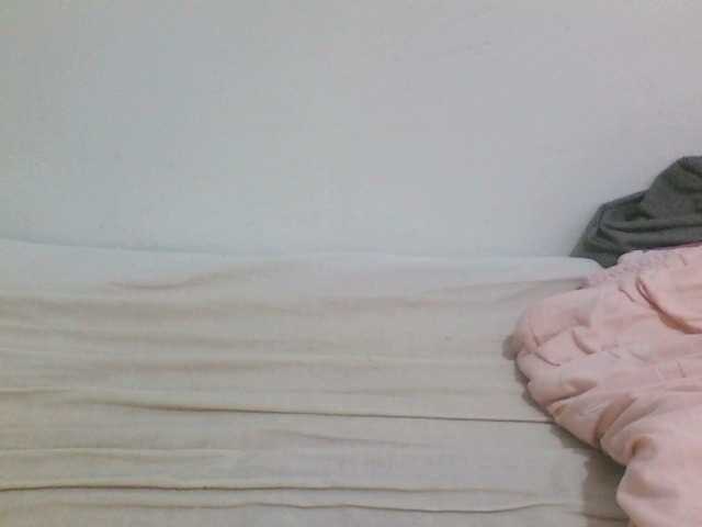 Sweetpie50 live cam on BongaCams