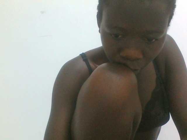 Sweetpie50 live cam on BongaCams