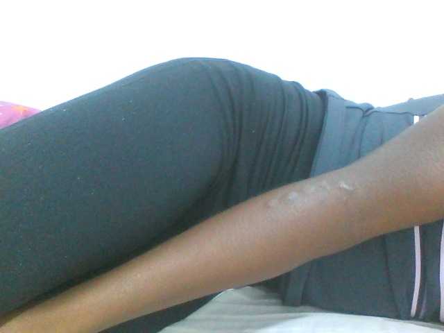 Sweetpie50 live cam on BongaCams