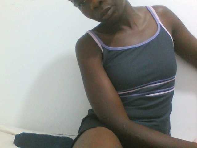 Sweetpie50 live cam on BongaCams