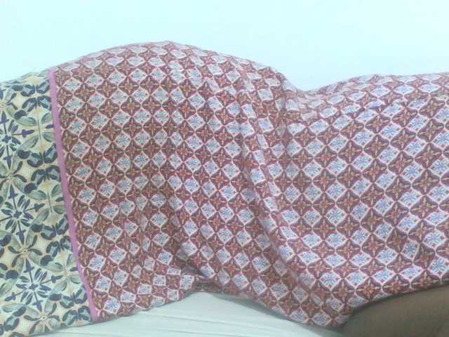 Sweetpie50 live cam on BongaCams