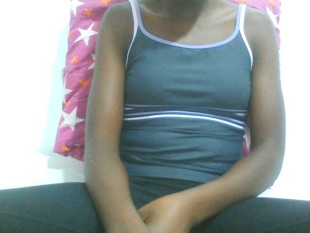 Sweetpie50 live cam on BongaCams