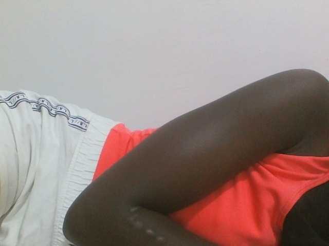 Sweetpie50 live cam on BongaCams