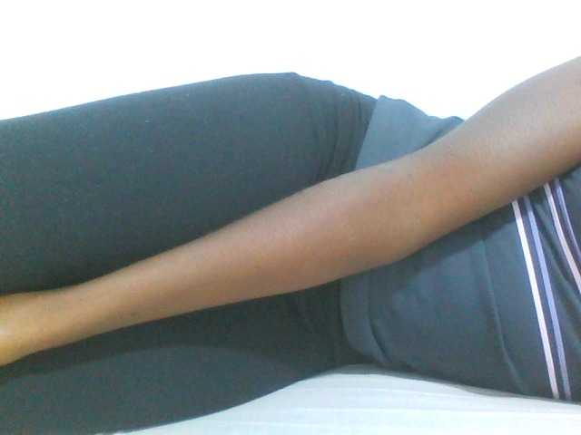 Sweetpie50 live cam on BongaCams