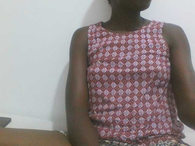 Sweetpie50 live cam on BongaCams