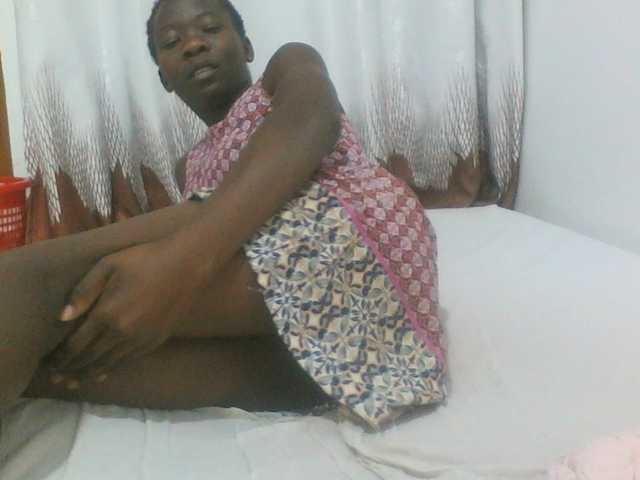 Sweetpie50 live cam on BongaCams