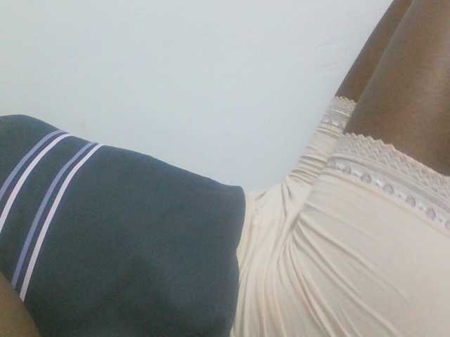 Sweetpie50 live cam on BongaCams