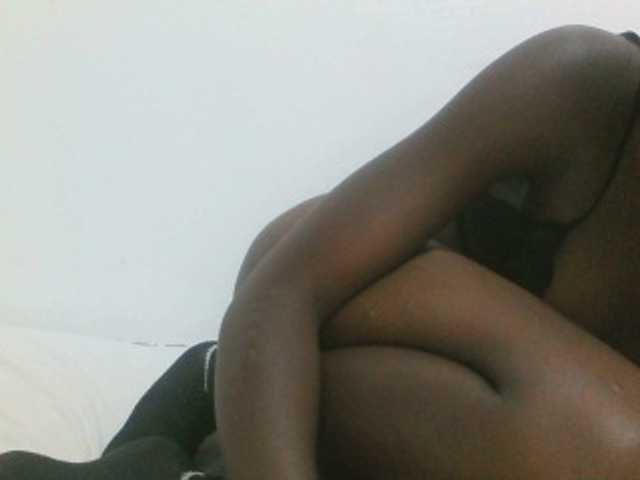 Sweetpie50 live cam on BongaCams
