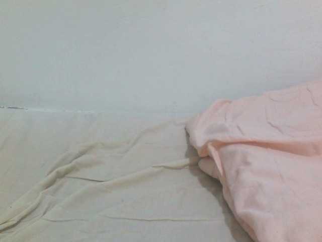 Sweetpie50 live cam on BongaCams