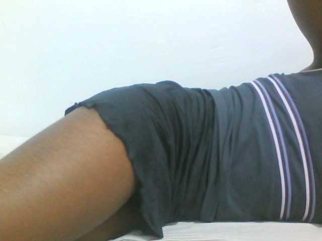Sweetpie50 live cam on BongaCams