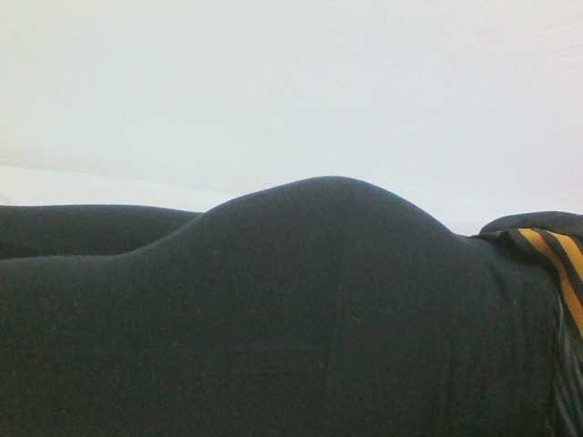 Sweetpie50 live cam on BongaCams