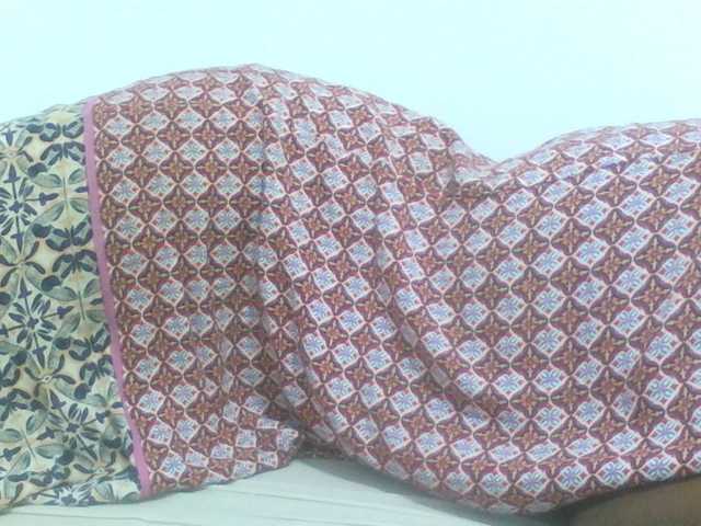 Sweetpie50 live cam on BongaCams