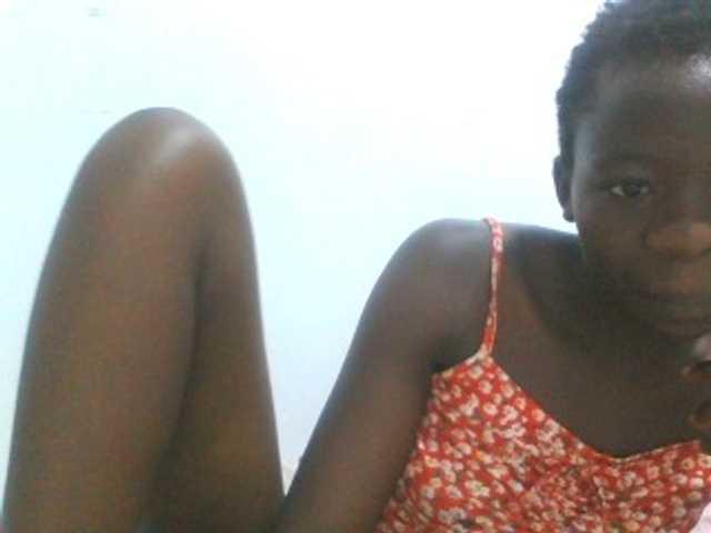 Sweetpie50 live cam on BongaCams