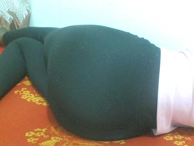 Sweetpie50 live cam on BongaCams