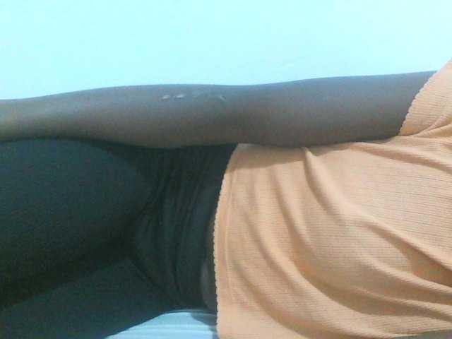 Sweetpie50 live cam on BongaCams