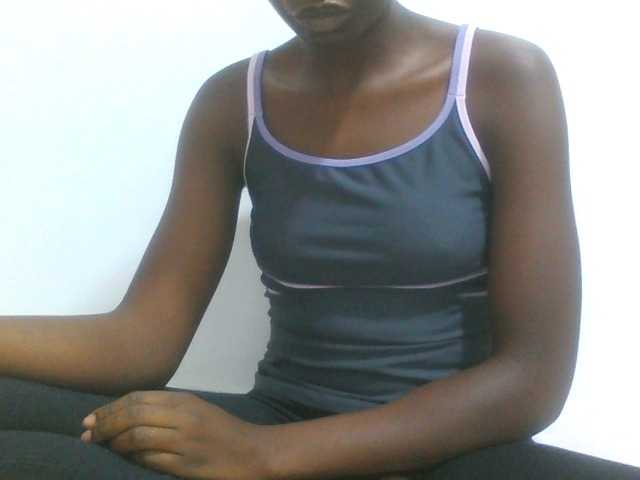 Sweetpie50 live cam on BongaCams
