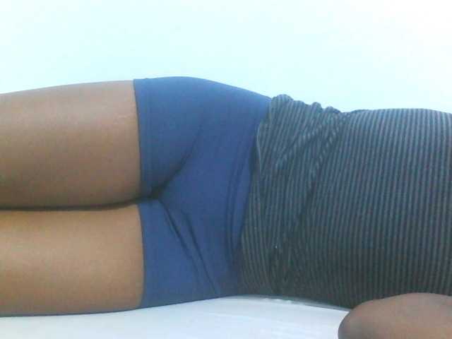Sweetpie50 live cam on BongaCams