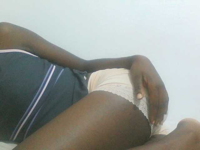 Sweetpie50 live cam on BongaCams