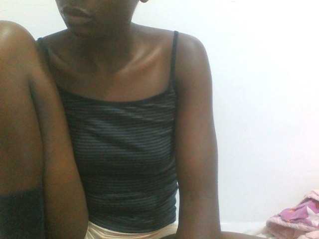 Sweetpie50 live cam on BongaCams